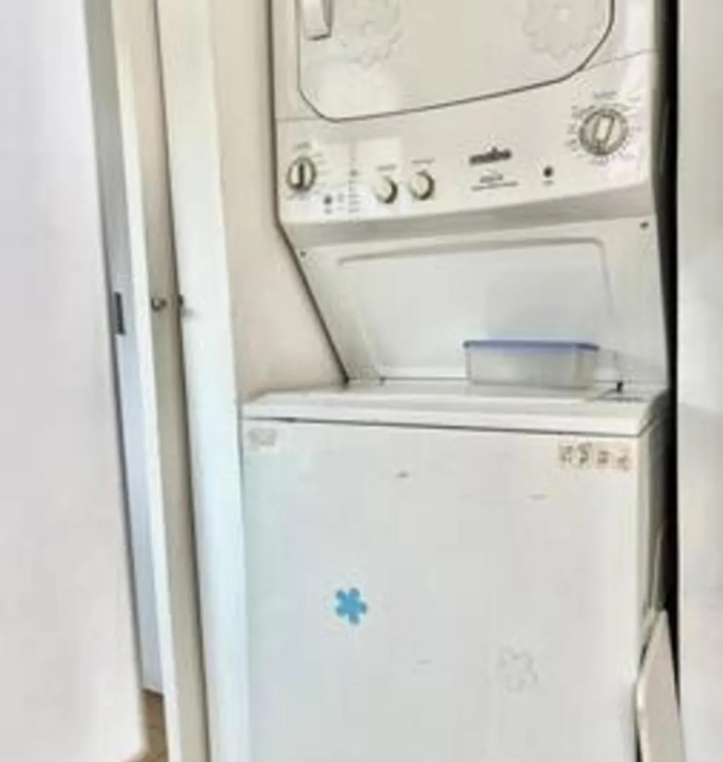 Luminoso Y Full Equipado Apto Central En El Tesoro ميديلين كولومبيا